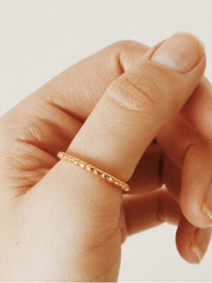 Simple 18k Gold Ring